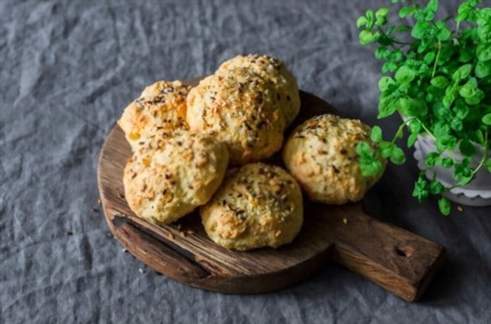 cheddar biscuits