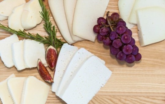 The 5 Best Substitutes for Muenster Cheese