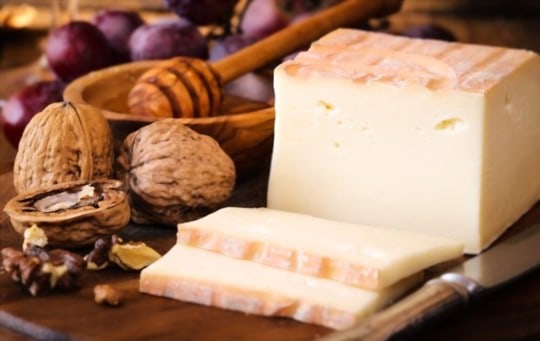 what is taleggio cheese