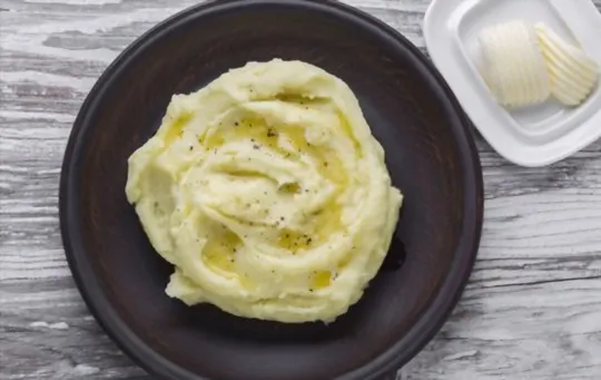 mashed potatoes with roasted onions
