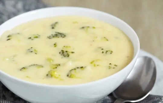 What to Serve with Broccoli Cheese Soup? 7 BEST Side Dishes