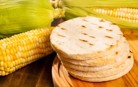 why consider serving side dishes with arepas