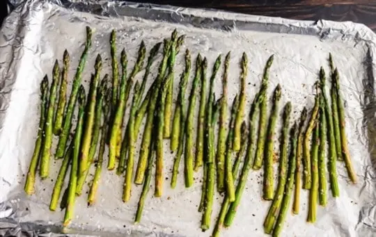 roasted asparagus with parmesan