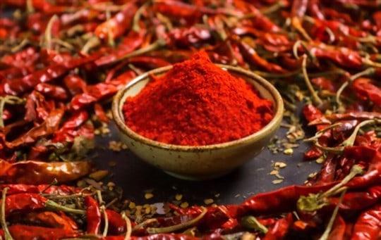 what is kashmiri chili
