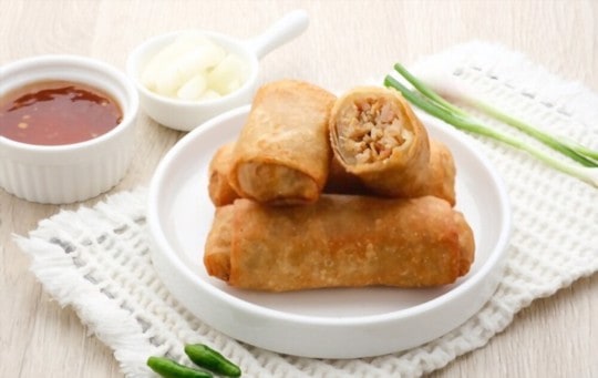 What to Serve with Lumpia? 7 BEST Side Dishes