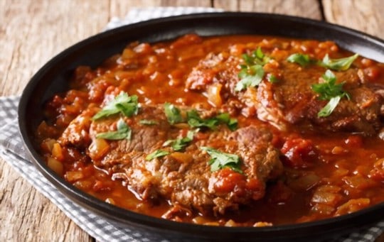 What to Serve with Swiss Steak? 7 BEST Side Dishes