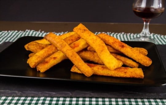 why consider serving side dishes with cheese straws