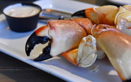 why consider serving side dishes with stone crabs