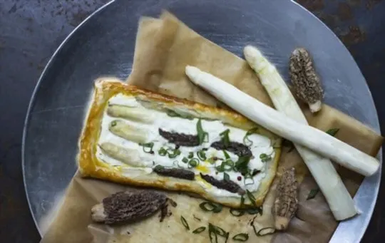 asparagus puff pastry tart