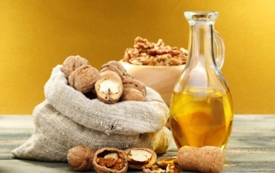 The 5 Best Substitutes for Walnut Oil