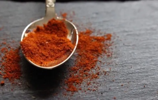 what does smoked paprika taste like