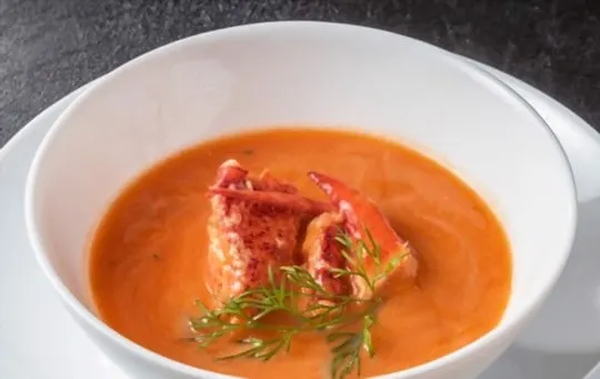 What to Serve with Cream of Crab Soup? 7 BEST Side Dishes