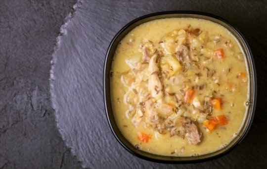 What to Serve with Mulligatawny Soup? 7 BEST Side Dishes
