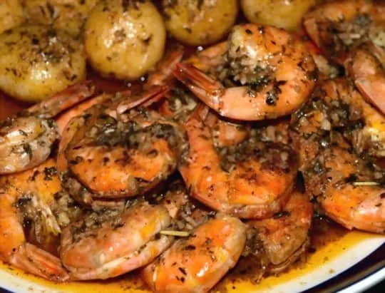 What to Serve with New Orleans BBQ Shrimps? 7 BEST Side Dishes