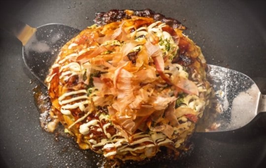 What to Serve with Okonomiyaki? 7 BEST Side Dishes
