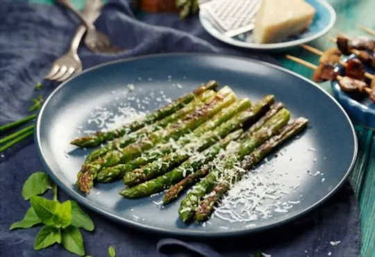 grilled asparagus with garlic butter