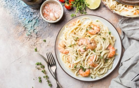What to Serve with Shrimp Pasta? 7 BEST Side Dishes