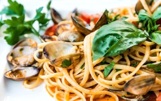 why consider serving side dishes with linguine and clams