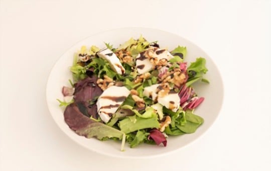 goat cheese and beet salad