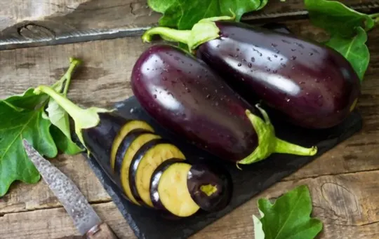 how to properly store eggplant