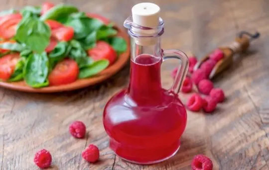 The 5 Best Substitutes for Raspberry Vinegar