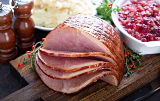 What to Serve with a Ham Dinner? 7 BEST Side Dishes