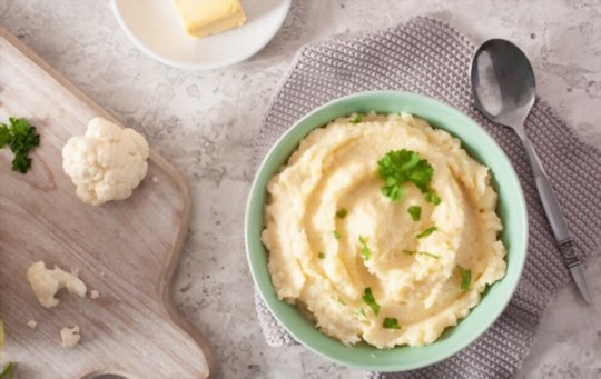 What to Serve with Cauliflower Puree? 7 BEST Side Dishes
