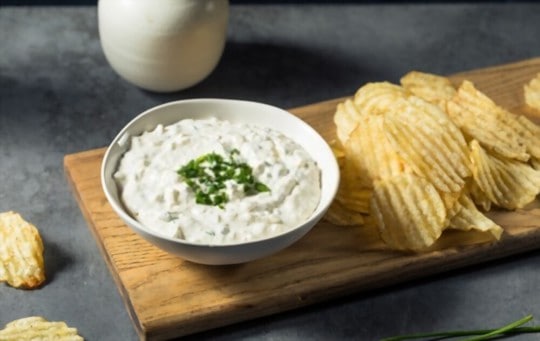 7 SAVORY CHIP AND DIP COMBINATIONS