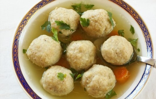 What Does Matzo Ball Soup Taste Like? Does It Taste Good?