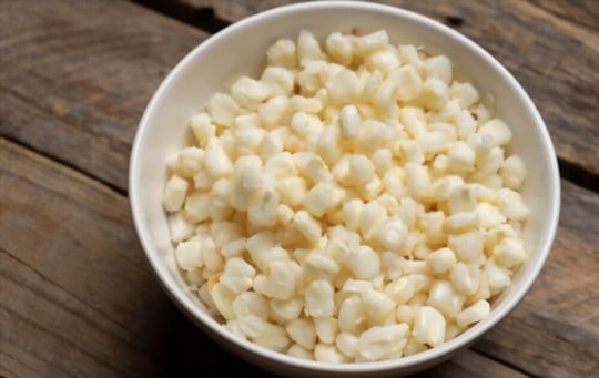 what is hominy