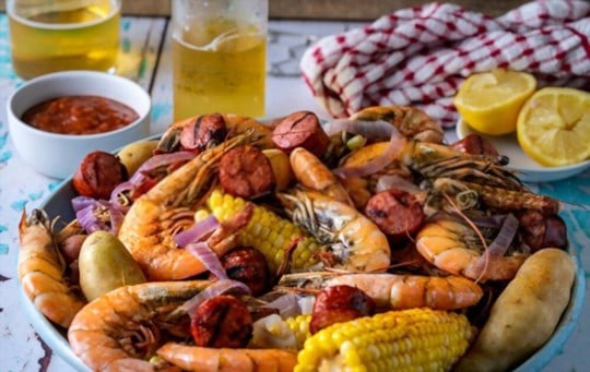 What to Serve with a Low Country Boil? 10 BEST Side Dishes