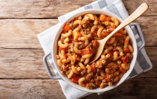 What to Serve with American Goulash? 10 BEST Side Dishes