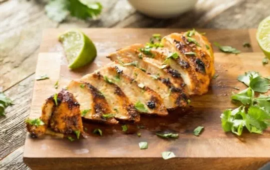 What to Serve with Cilantro Lime Chicken? 10 Best Side Dishes