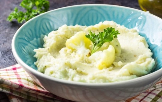 What to Serve with Mashed Cauliflower? 10 BEST Side Dishes