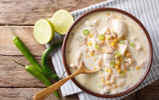 What to Serve with White Chicken Chili? 10 Best Side Dishes