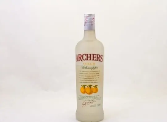 The 5 Best Substitutes for Peach Schnapps