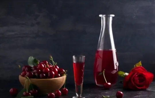 The 5 Best Substitutes for Cherry Liqueur