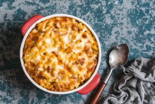 What to Serve with Macaroni and Cheese? 10 BEST Side Dishes