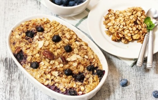 What to Serve with Baked Oatmeal? 10 BEST Side Dishes