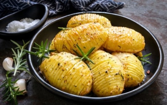 What to Serve for Hasselback Potatoes? 10 BEST Side Dishes