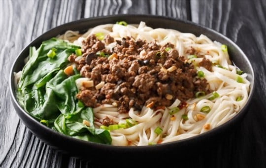 What to Serve with Dan Dan Noodles? 10 BEST Side Dishes