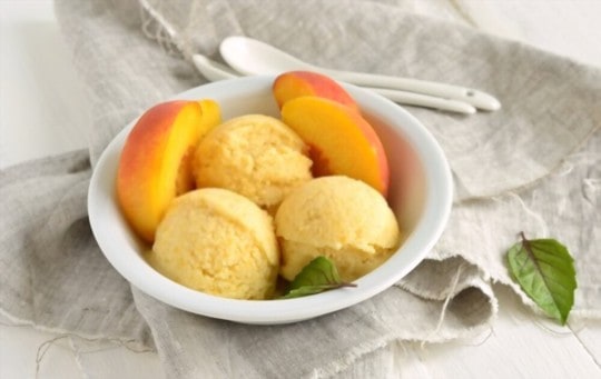 What to Serve with Peach Ice Cream? 10 BEST Side Dishes