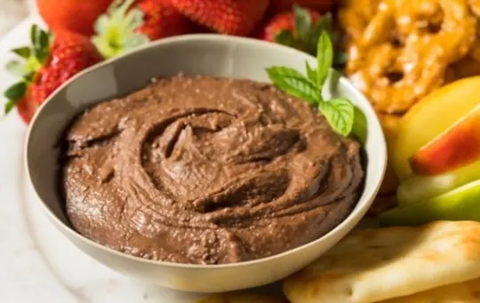 12 Tasty Sides to Serve with Chocolate Hummus
