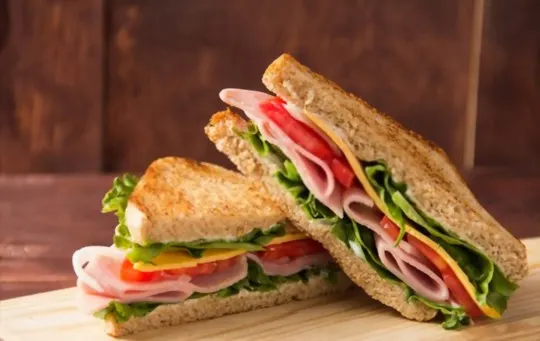 What Cheese Goes Best with A Cold Ham Sandwich? 10 BEST Options