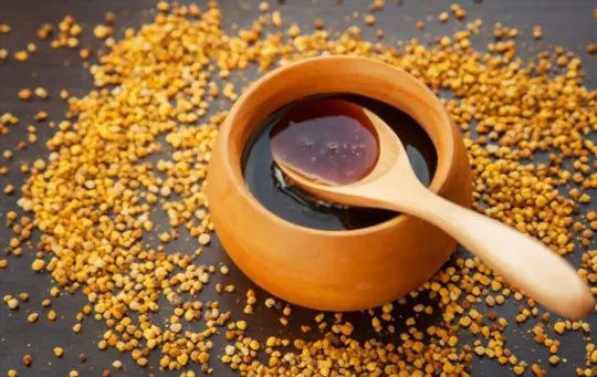 What Does Buckwheat Honey Taste Like? Does it Taste Good?
