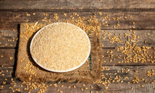 Cracked Wheat vs Bulgur: Which is a Better Option?