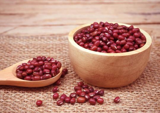 Chili Beans vs Pinto Beans: What's the Difference?