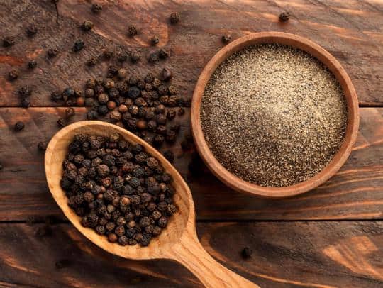 Whole Peppercorn vs Ground Pepper: What's Better?
