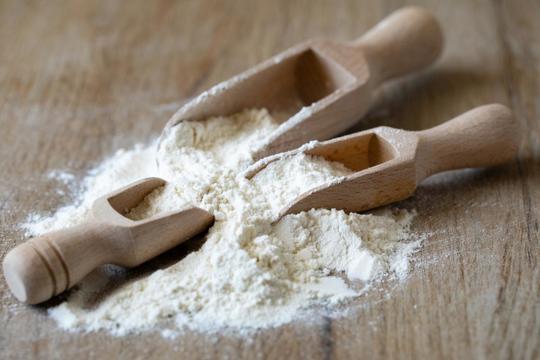 Cake Flour vs 00 Flour: What's the Difference?
