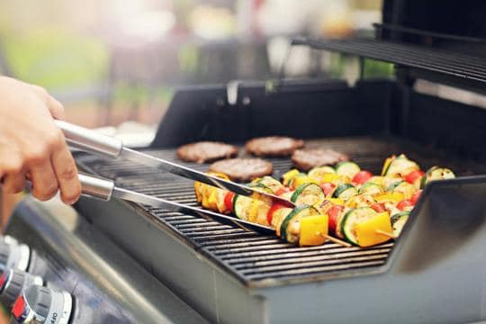 Kenmore Grill vs Weber Grill: What's The Difference?